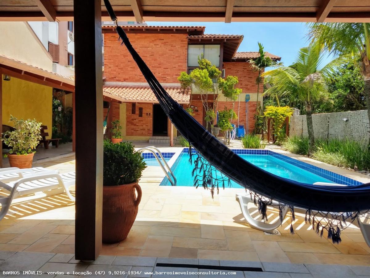Casa, 8 quartos - Foto 1